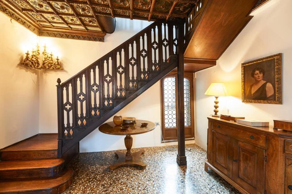 Apartamento Ca' Fenice, Charming In San Marco, Sleep 7 *